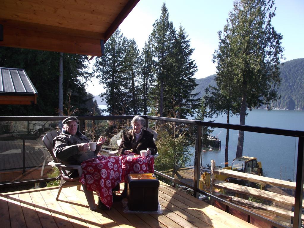 Wild Coast Chalets Port Renfrew Cameră foto