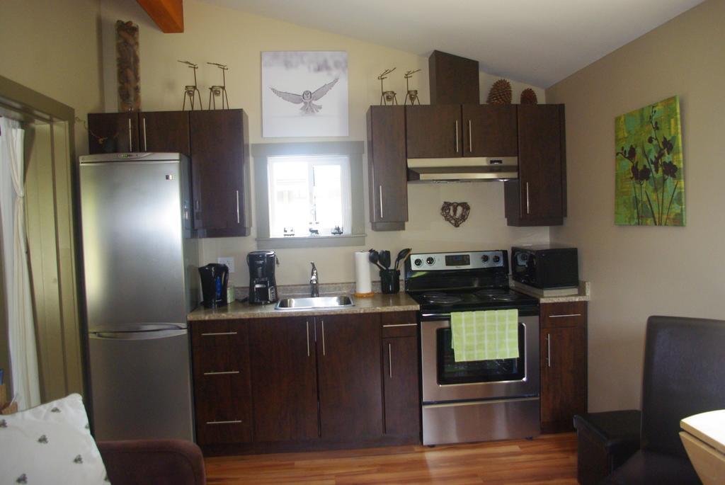 Wild Coast Chalets Port Renfrew Cameră foto