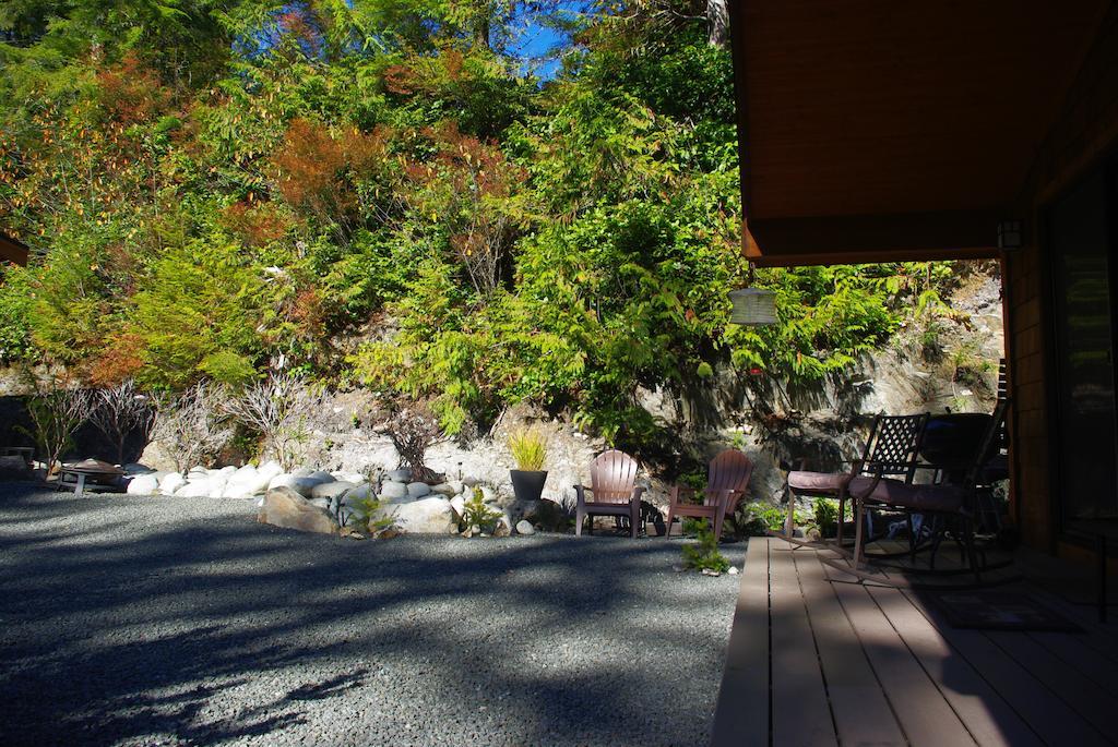 Wild Coast Chalets Port Renfrew Cameră foto